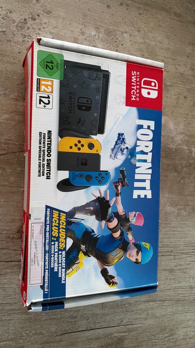 Nintendo Switch Fortnite Edição Limitada