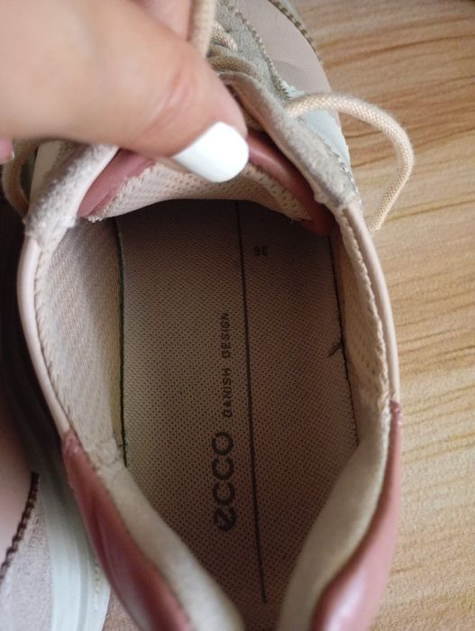 Sapatilhas marca Ecco
