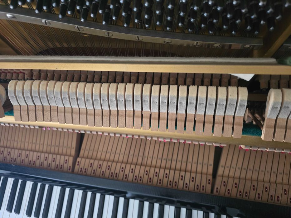 Yamaha U1H - Certificado Oficial Yamaha Japão (Restaurado)