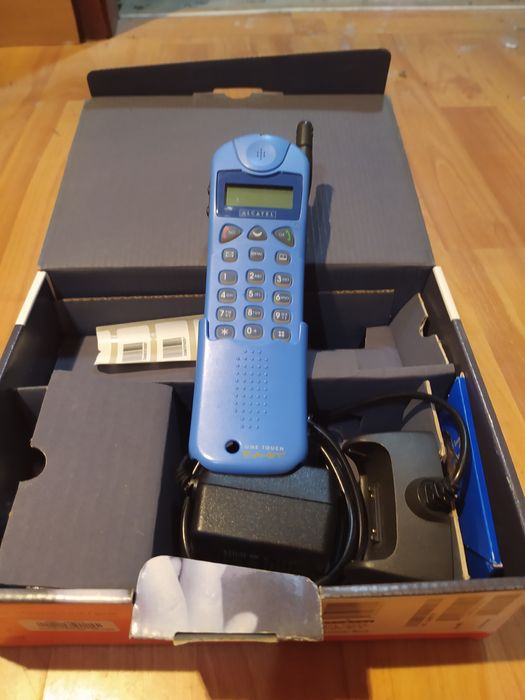 Telemóvel Alcatel MIMO