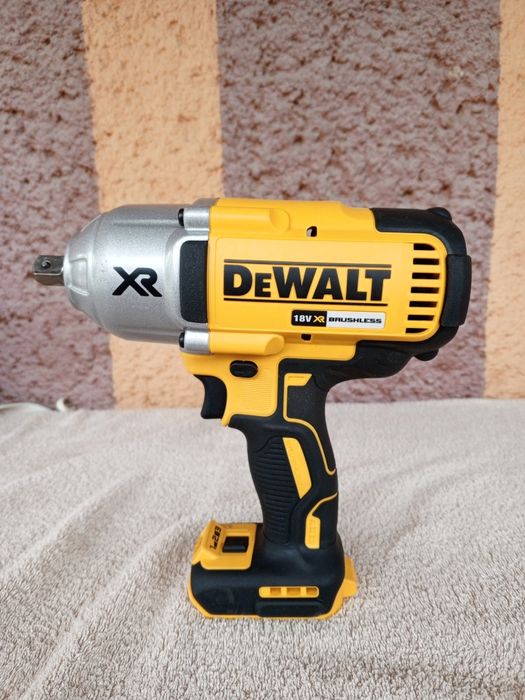 DeWALT DCF899 XR 18V Brushless ударний гайковерт (тушка)