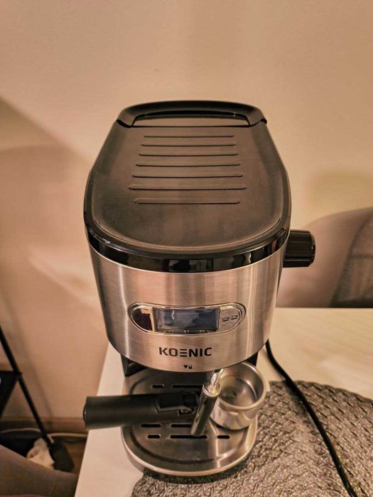 Ekspres kolbowy Koenic KEM 2320