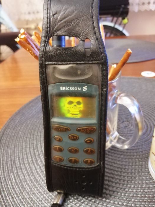 Sprzedam telefon ericsson