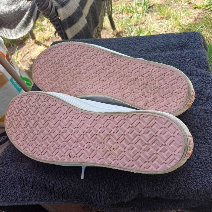 Buty TOMMY HILFINGER , białe trampki skórzane