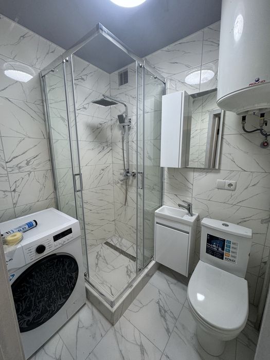 Продам однокомнатную квартиру с ремонтом на площади Мира , 1 этаж!!!