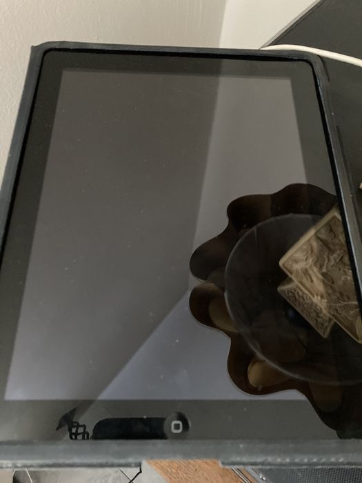 Ipad apple orginalny z pokrowcem apple