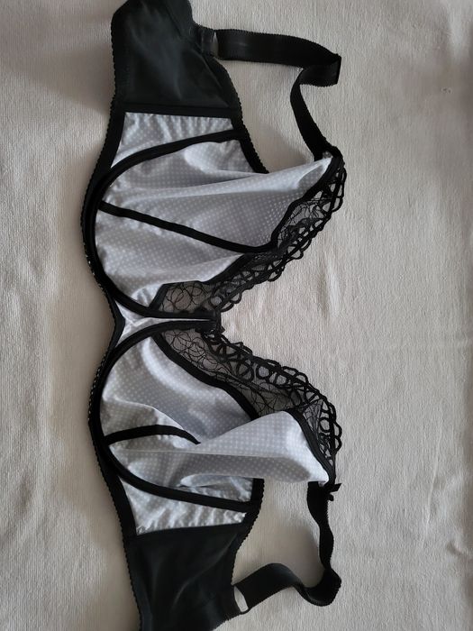 biustonosz  Nessa 75 N