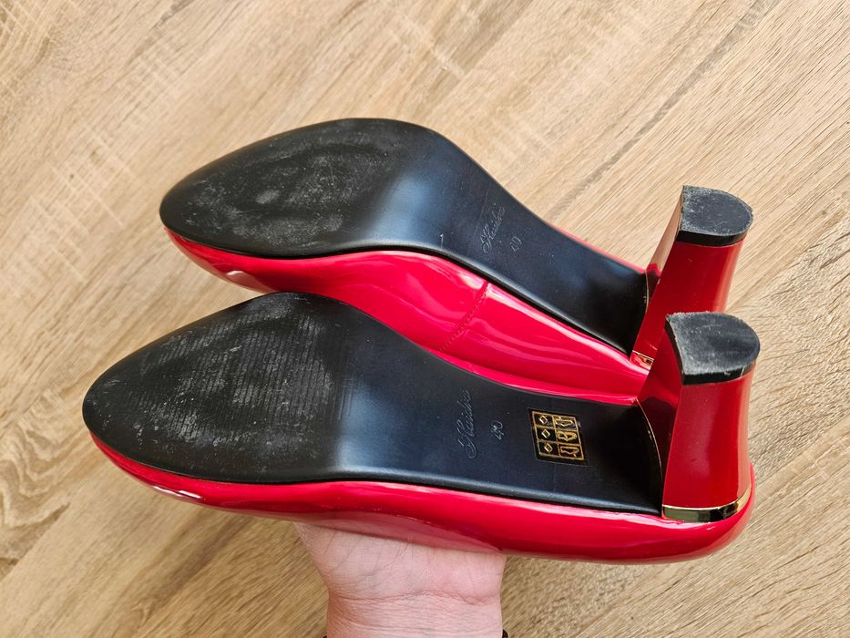 Lakierowane Czerwone Czółenka Buty na Obcasie