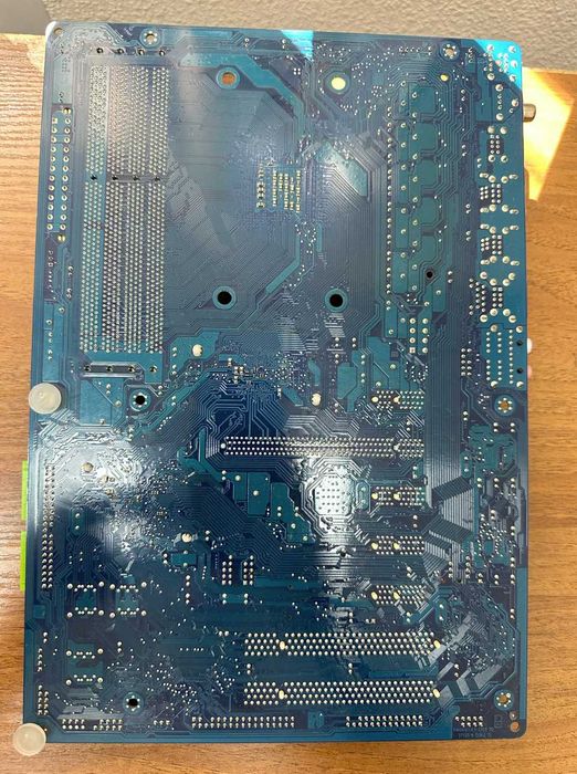 Материнска плата Gigabyte GA-MA770T-UD3