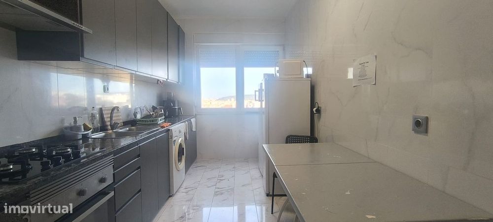 Apartamento, 3 quartos, Amadora, Reboleira, Águas