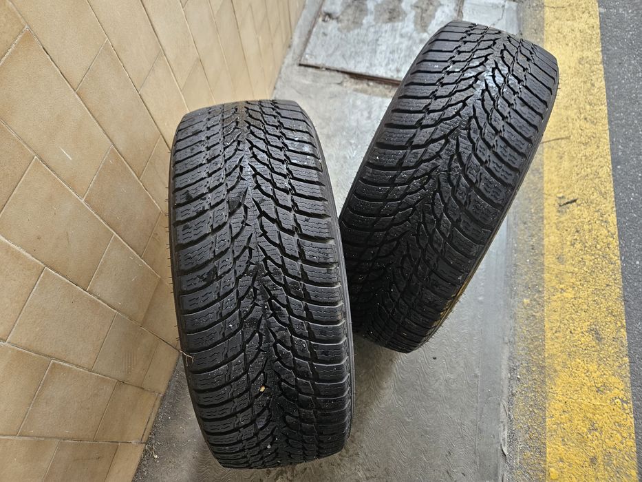 Vendo 2 pneus de neve Nokian 195/55 R16 91H