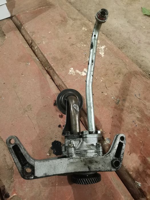 Масляный насос с приёмником KIA Pregio 2,7