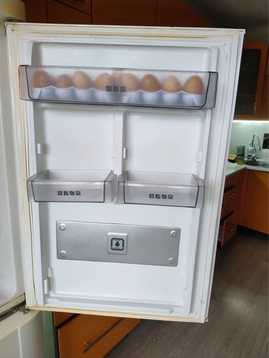 Холодильник samsung
