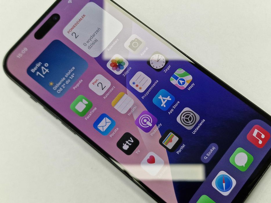 Iphone 15+ Plus 128GB/ Black/ Czarny/ Bateria 86%/ Grade B + ładowarka