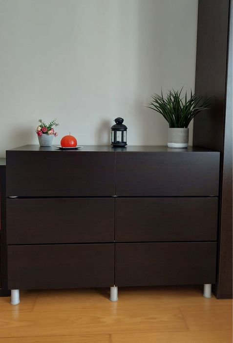 Conjunto de móveis/cómoda em weggué Ikea