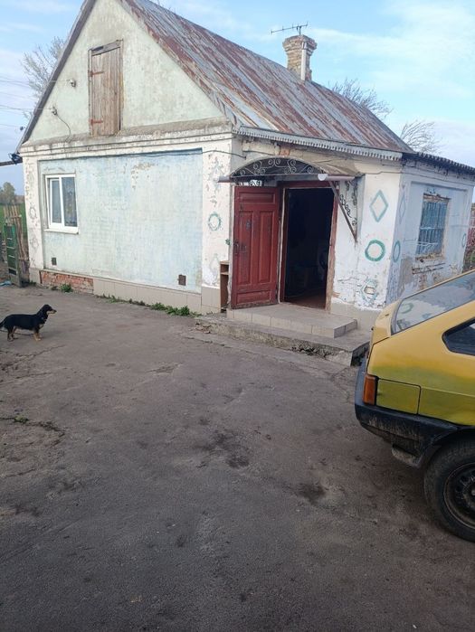 Продам будинок в житловому стані