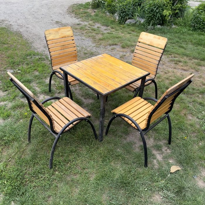 Стол стулья 800х800мм высота 750 мм