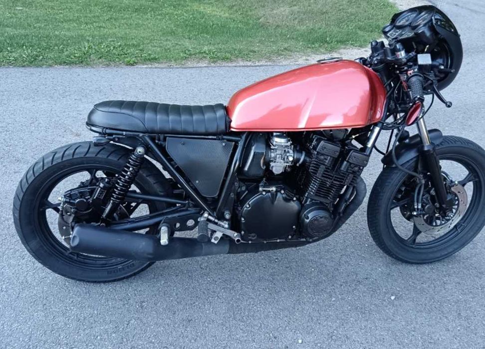 Cafe racer yamaha xj600 gs75x suzuki custom