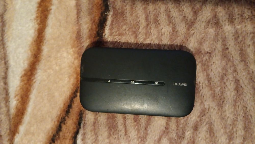Router przenosny HUAWEI Model : E5783B-230