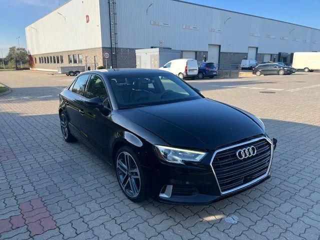 Audi A3 Limousine Audi A3 sedan 2.0PB s-line,uszkodzony