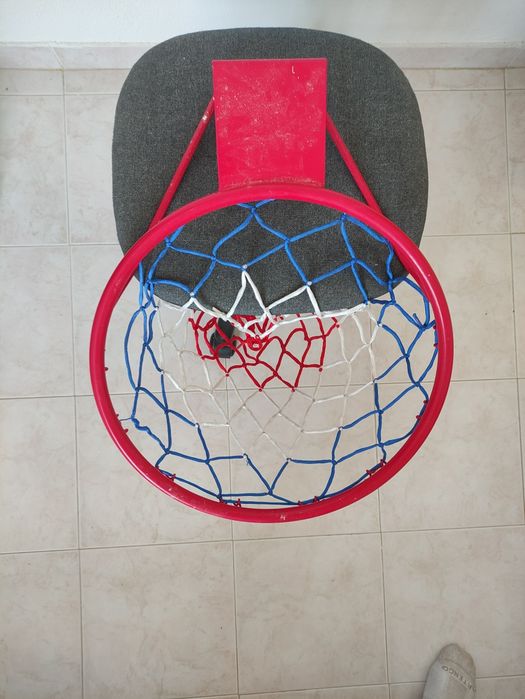 Cesto de Basketball Vermelho
