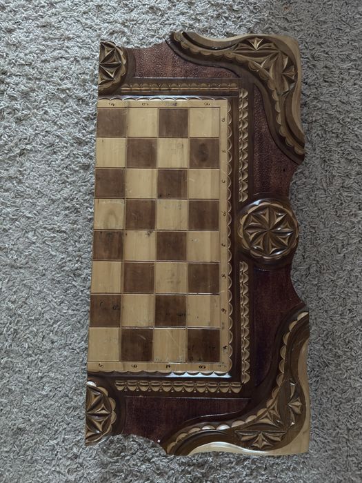 Продам шахмати/шашки/нарды