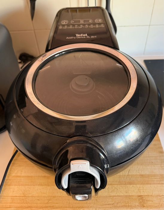 Vendo air fryer tefal xl