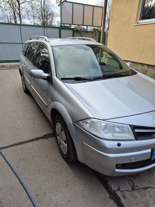 Оренда/Аренда  авто Рено Меган  1.6 газ/бензин