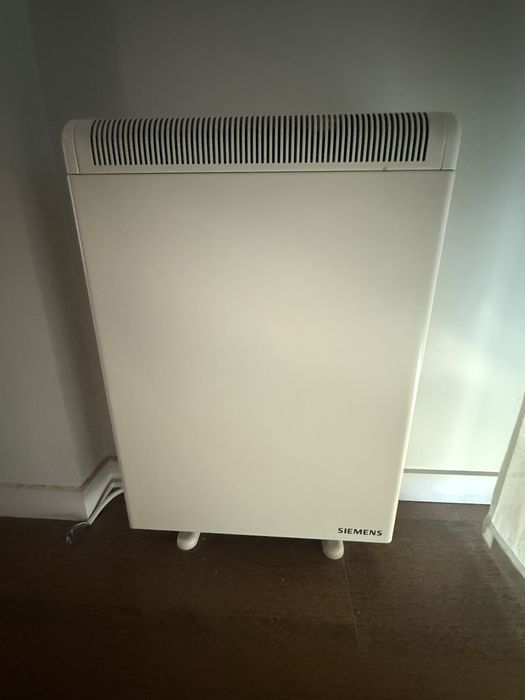 Acumulador eletrico de calor