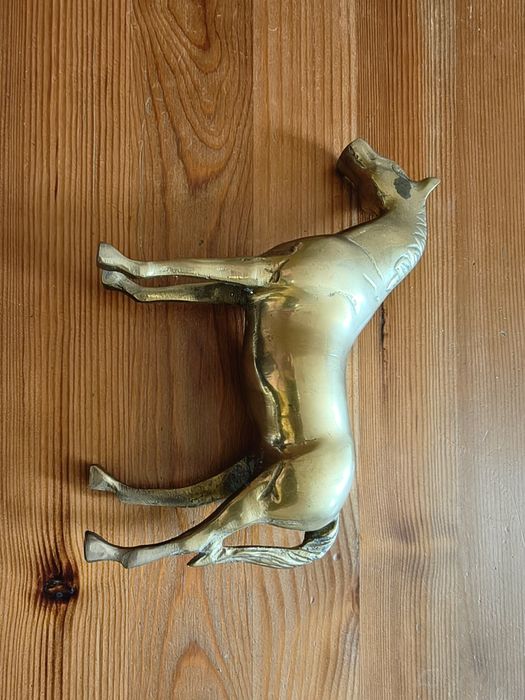 Figurka konia z mosiądzu