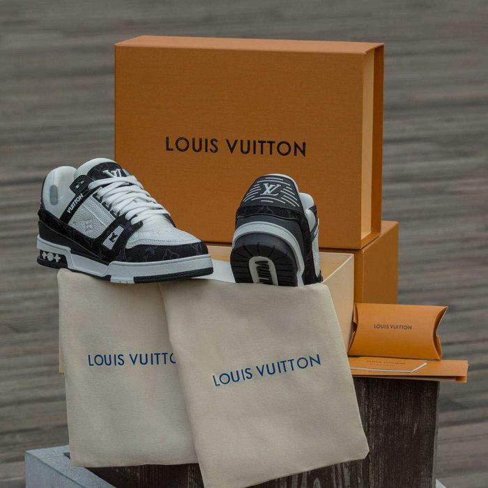 Кожаные кроссовки Louis Vuitton Trainer Sneakers LV луи витон трейнер