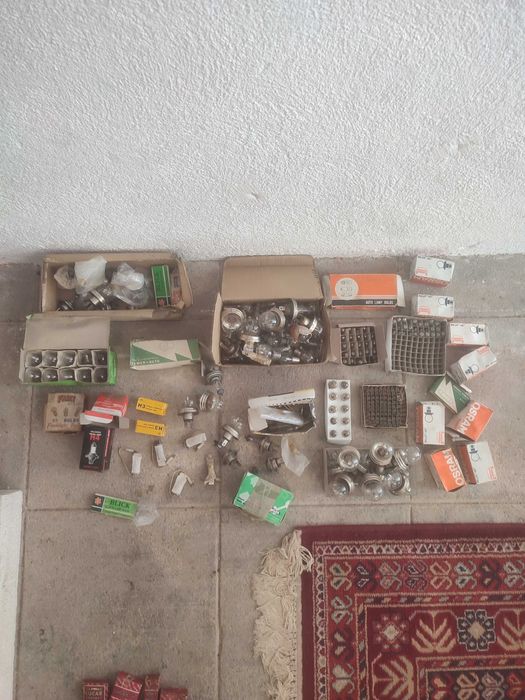 Lote de lâmpadas antigas para automoveis