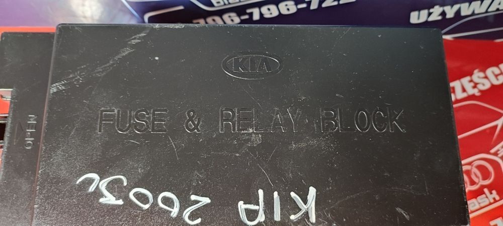 Skrzynka Bezpieczników Kia Sorento 2.5 16V CRDI 2003r