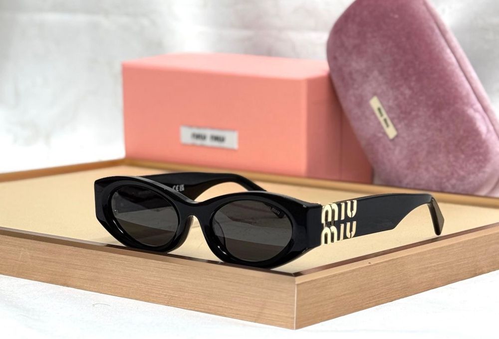 okulary Miu Miu.