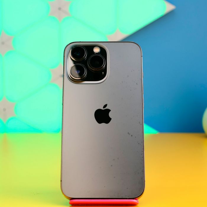 Смартфон Apple iPhone 13 Pro 256GB Graphite (178577) Б/У З ГАРАНТІЄЮ