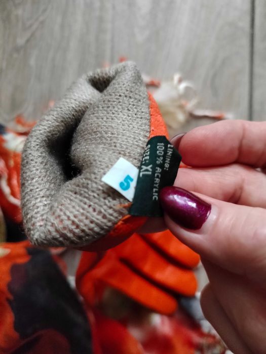 Pomarańczowy zestaw- rękawiczki i szal