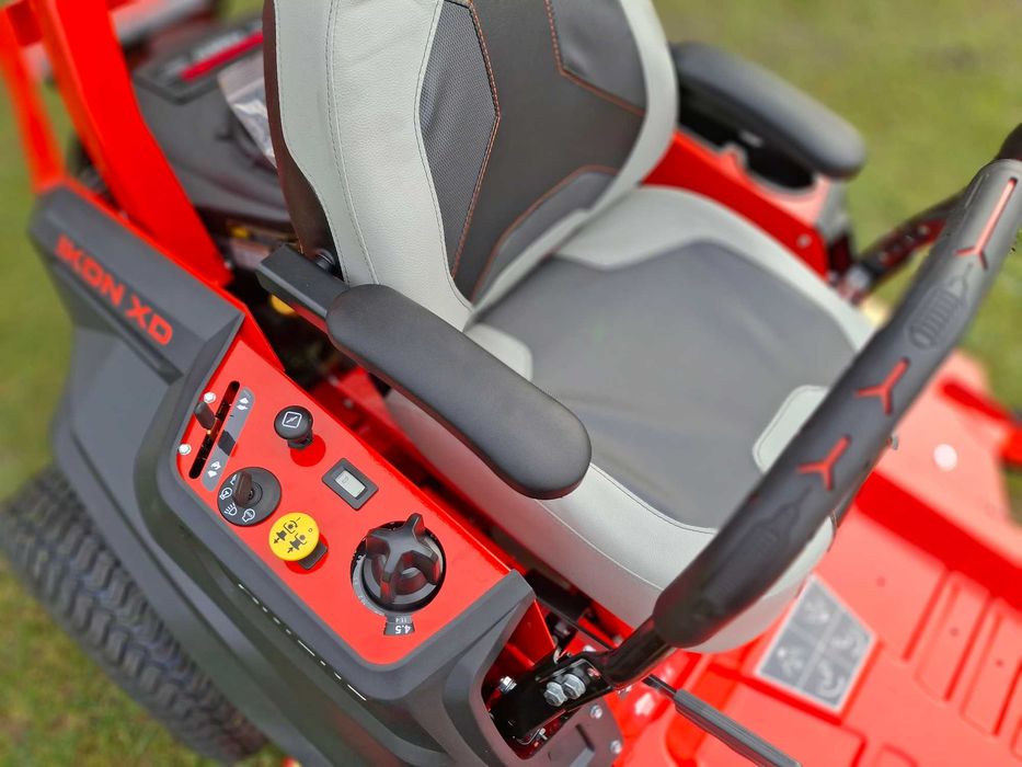 Traktorek zero-skręt Ariens Ikon XD 52" 132 cm