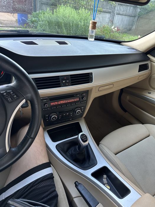 Bmw e91 рест 2.0 дизель