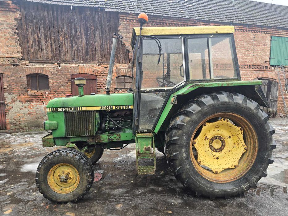 Traktor Ciągnik rolniczy John Deere 2140 Case Dokumenty