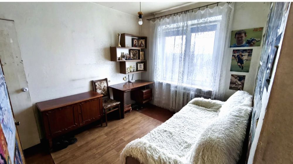 Продам 4 ком квартиру Тополь 3.