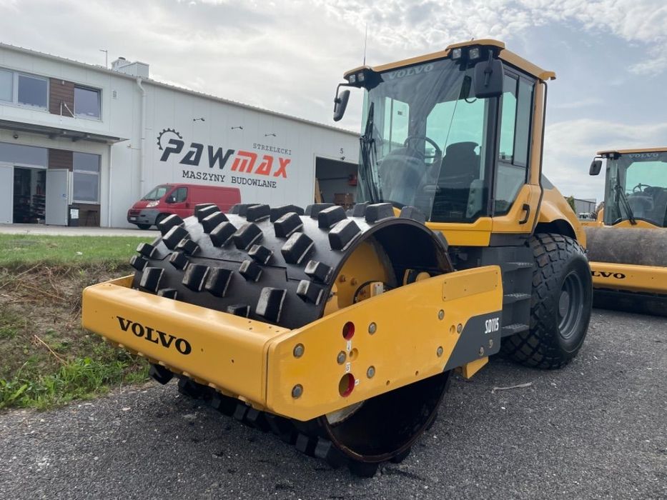 Volvo SD115  Sprzedam walec kołek płaszcz nakładka bomag rodzynek hamm amman