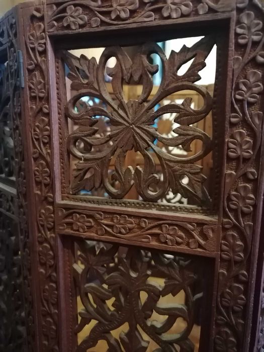 Mesa estilo hindu-português final SECXIX