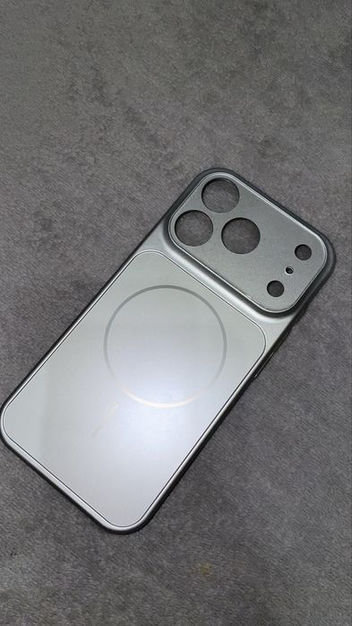 Накладка на iPhone  муляж