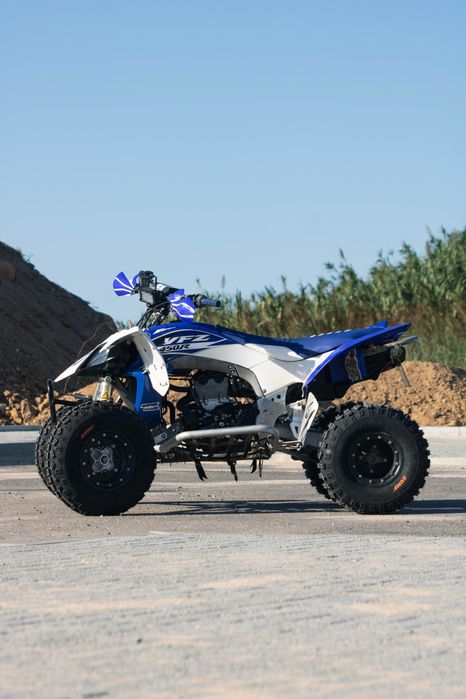 Yamaha YFZ450 R matriculada