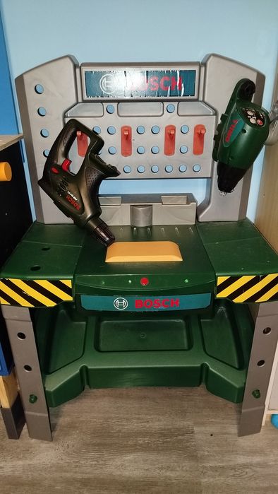 Oddam za darmo  warsztat bosch