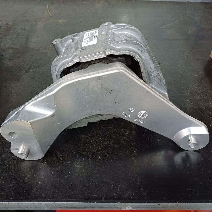 Apoio Motor Audi TT RS   8J
