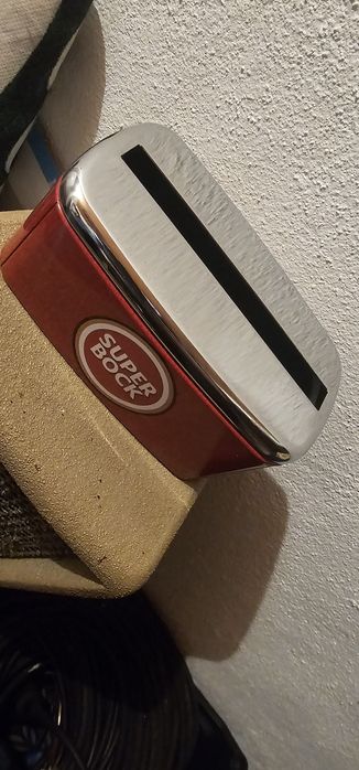 Vários materiais de restauração