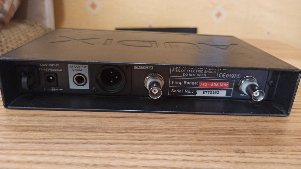 Радиосистема Audix Rad 360 782-806 + Shure U2-AU SM58