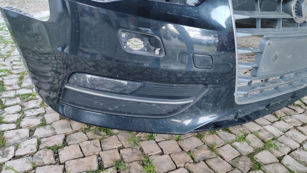 Parachoques A3 8v 2015 danificado
