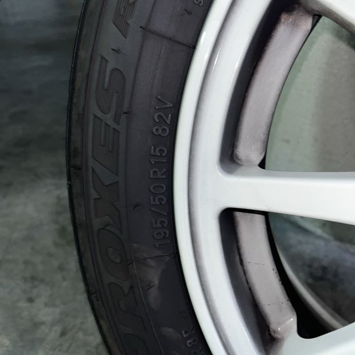 Pneus Toyo Proxes R888R 195/50 R15